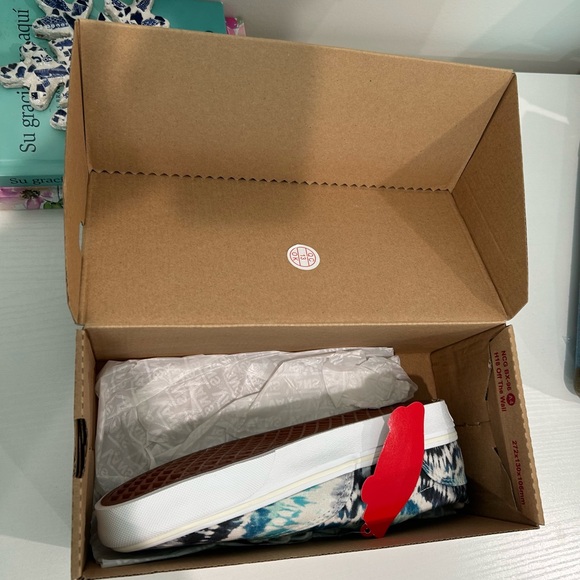 Brand New Doheny Vans - Picture 5 of 5